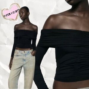 ZARA black off the shoulder long sleeve top with scrunch/ draped detail 🖤